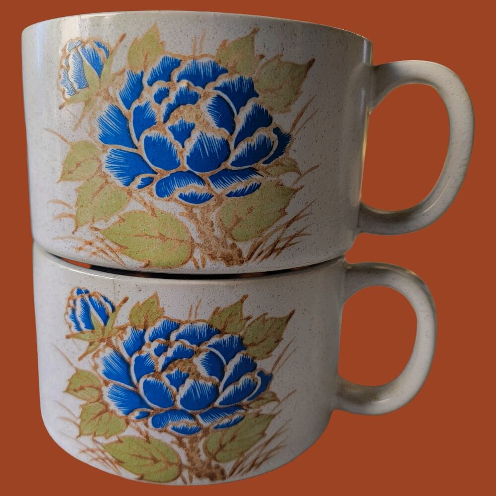 Vintage 1970s Otagiri Stoneware Blue Chrysanthemum Soup Mugs